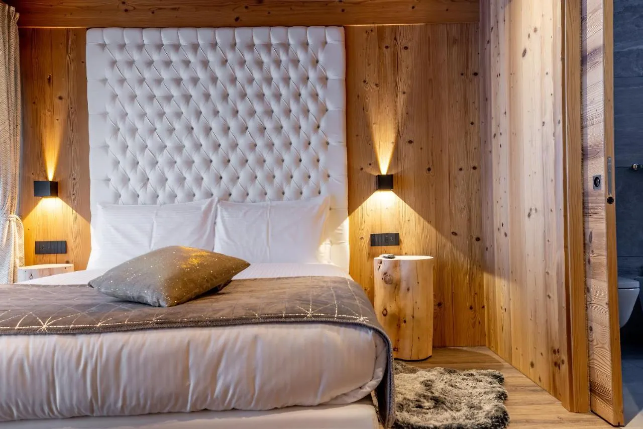 Chalet Imbosc'Che Livigno Italy