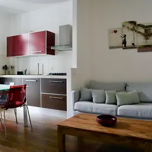 https://boule-home-porta-romana.italymilanhotels.net