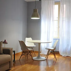 Appartamento Residenza Fiori Oscuri, Milano