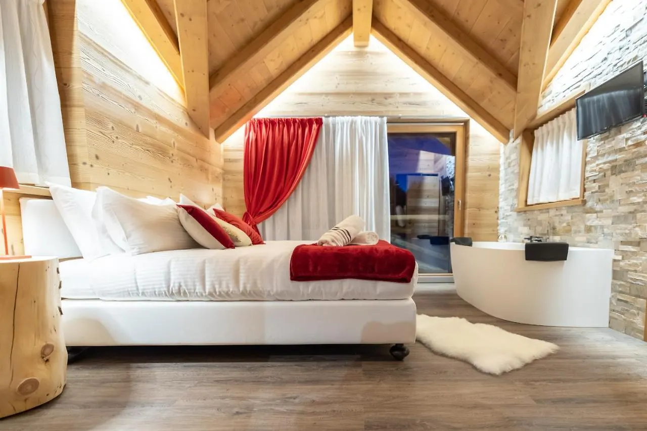 Chalet Imbosc'Che Villa Livigno 0*,  Italy